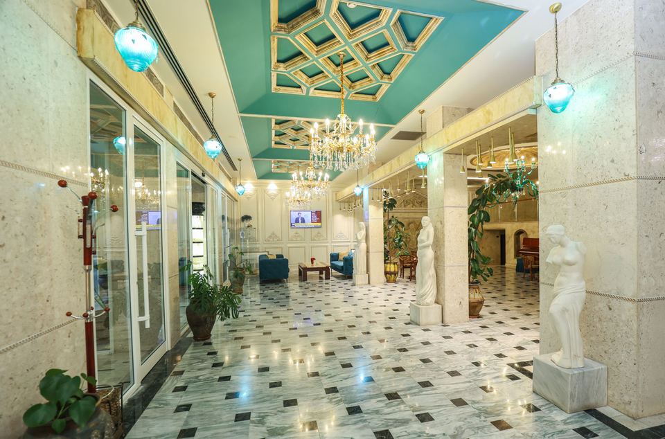 Gallery hall